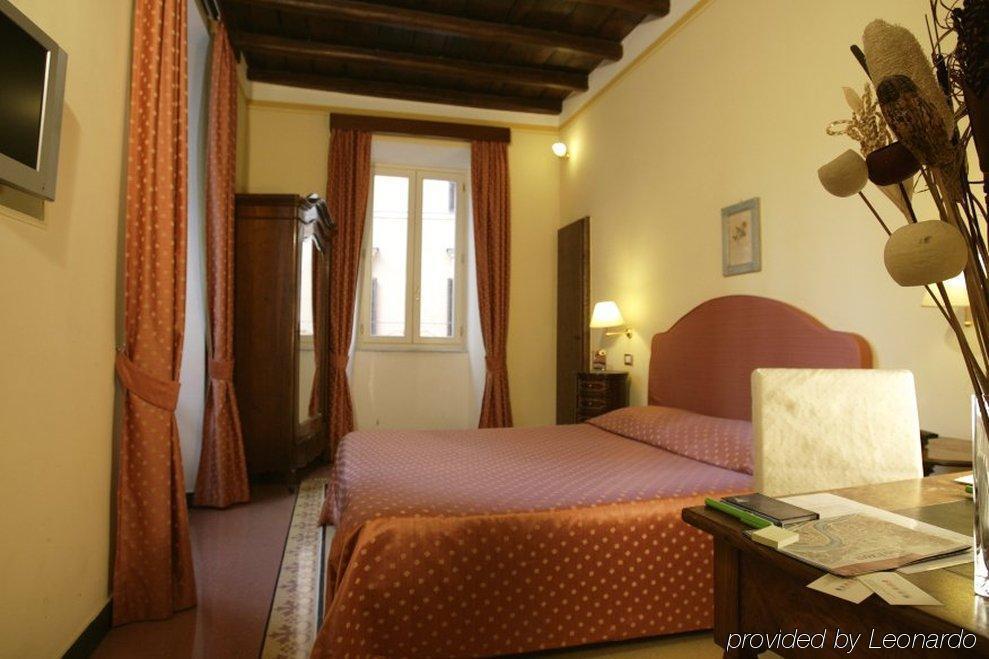 Casa De Fiori Apartments Рим Екстер'єр фото